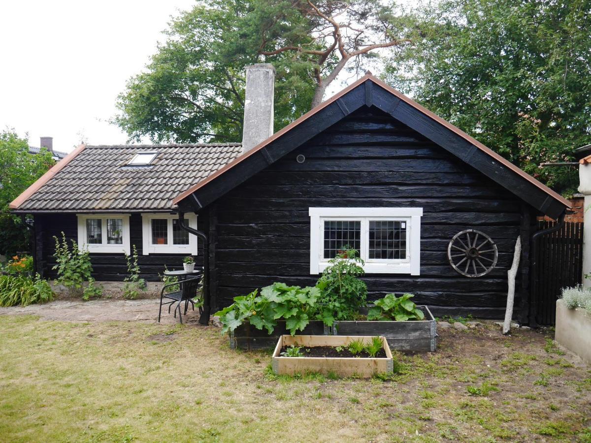 Ängelholm Havsnaera 1700-Tals Timmerstuga מראה חיצוני תמונה